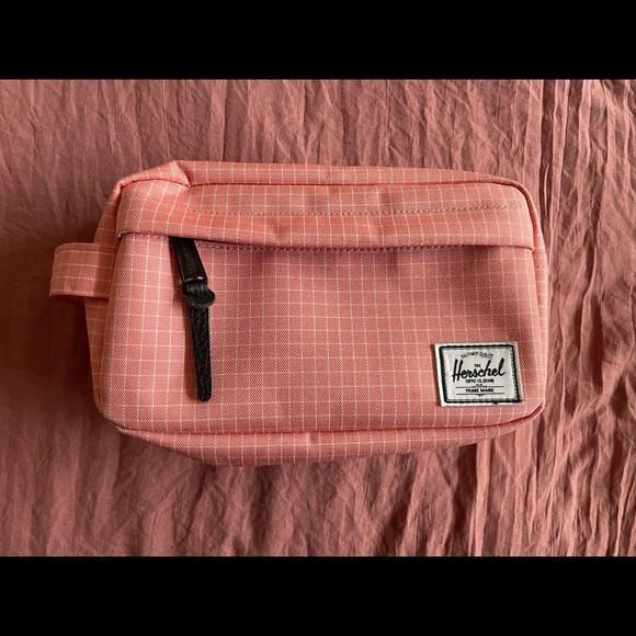 Herschel Supply Company Other - Herschel Cosmetics Bag